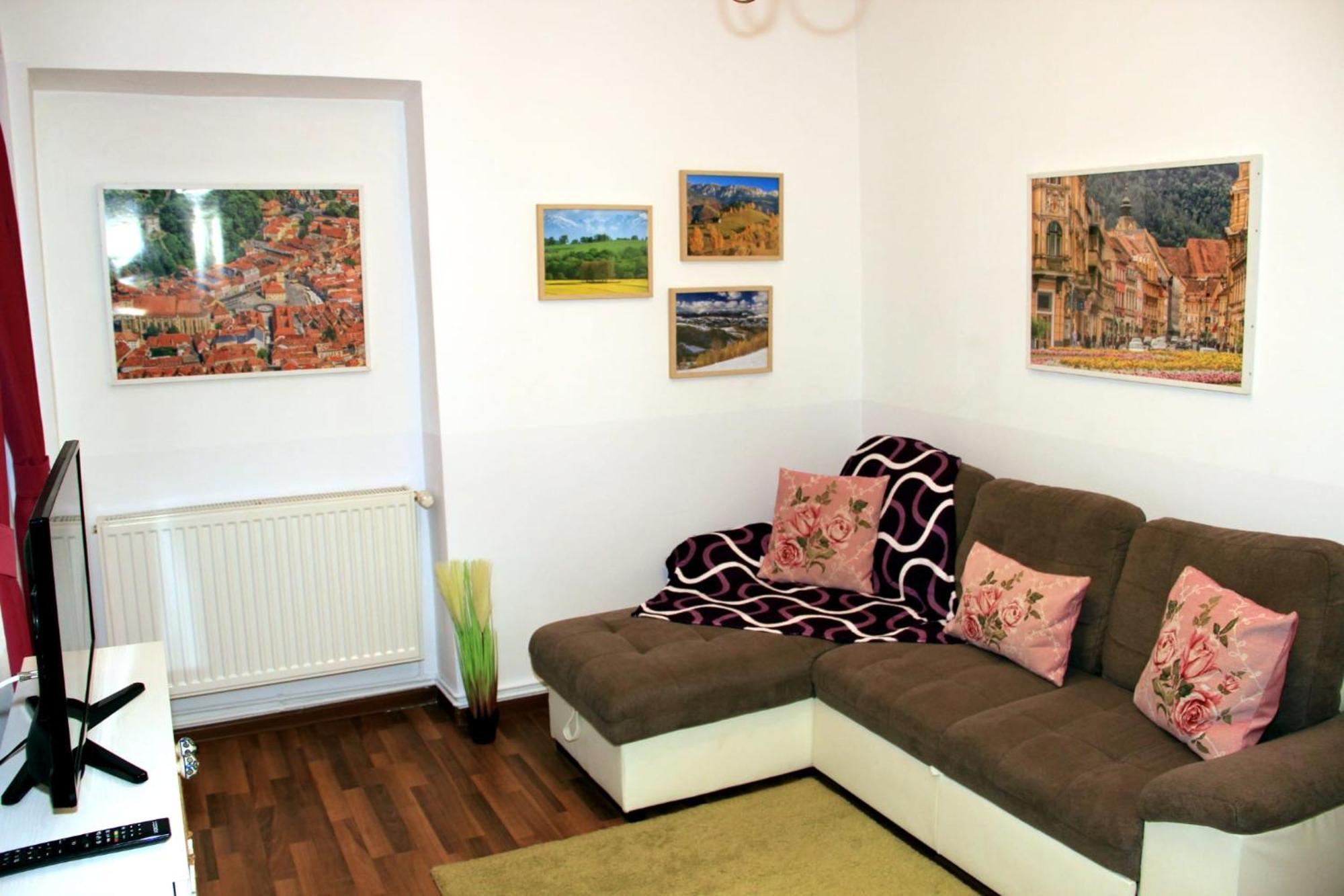 John Residence Apartment Brasov With Parking Option Exteriör bild