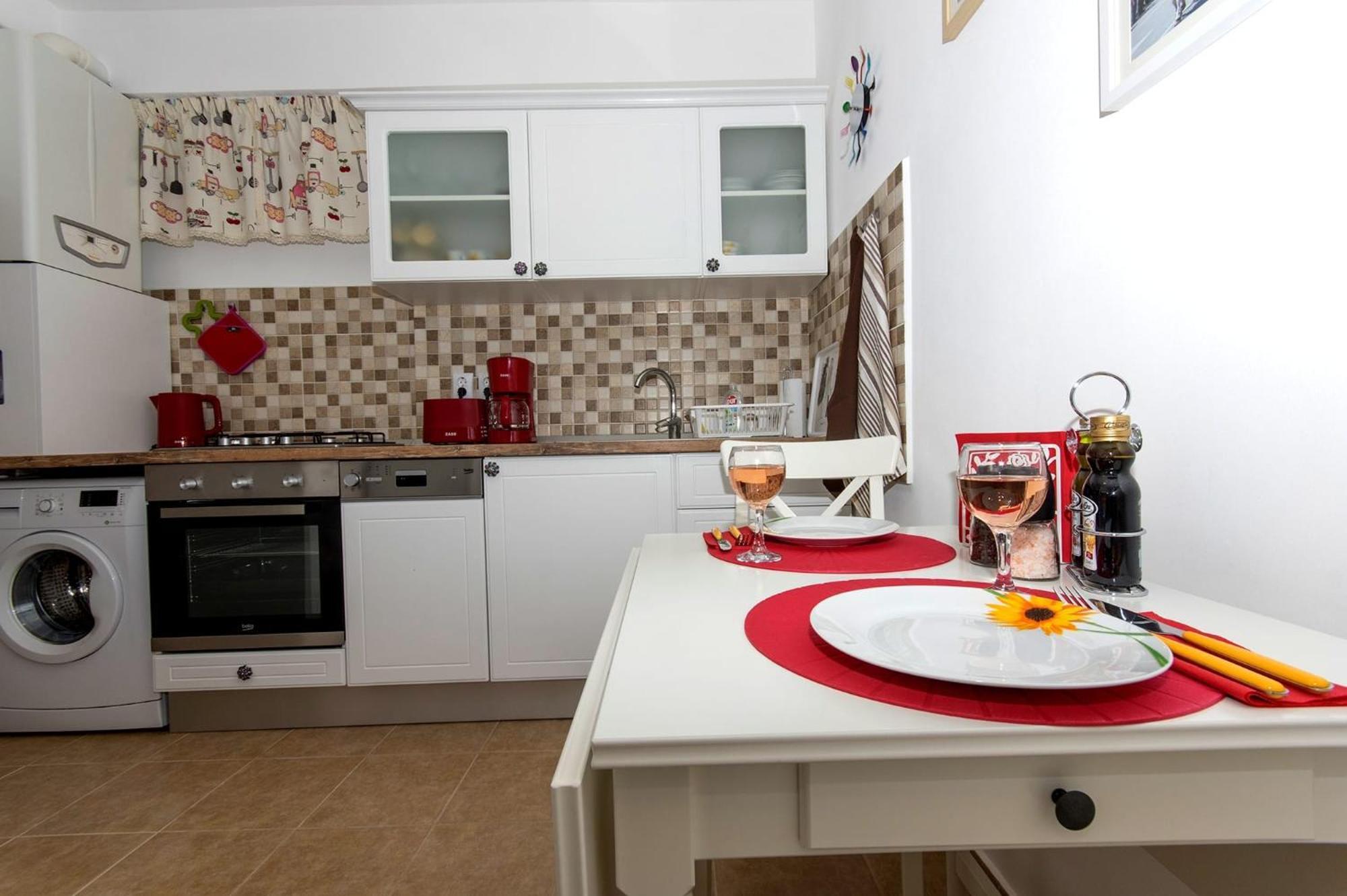 John Residence Apartment Brasov With Parking Option Exteriör bild