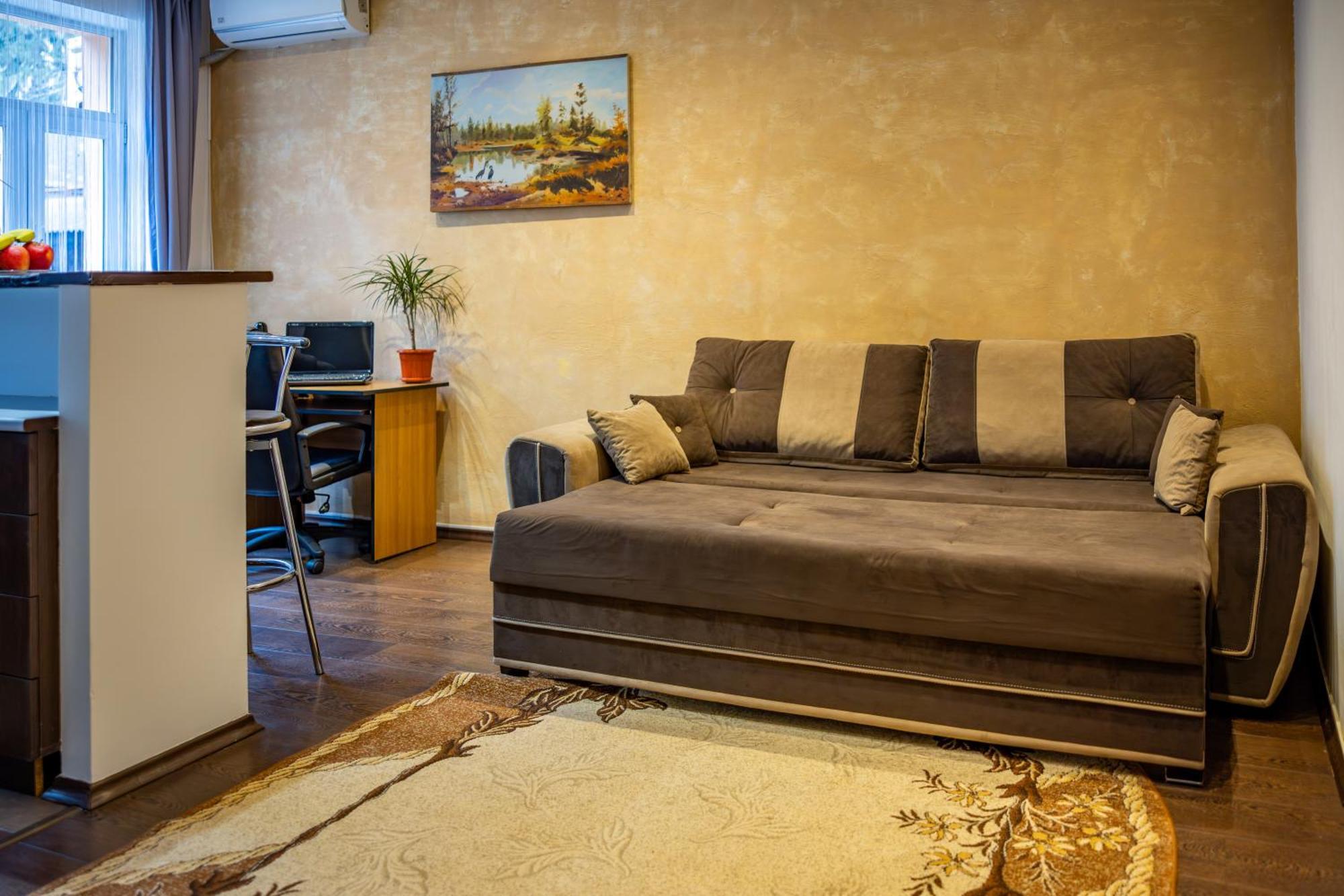 John Residence Apartment Brasov With Parking Option Exteriör bild